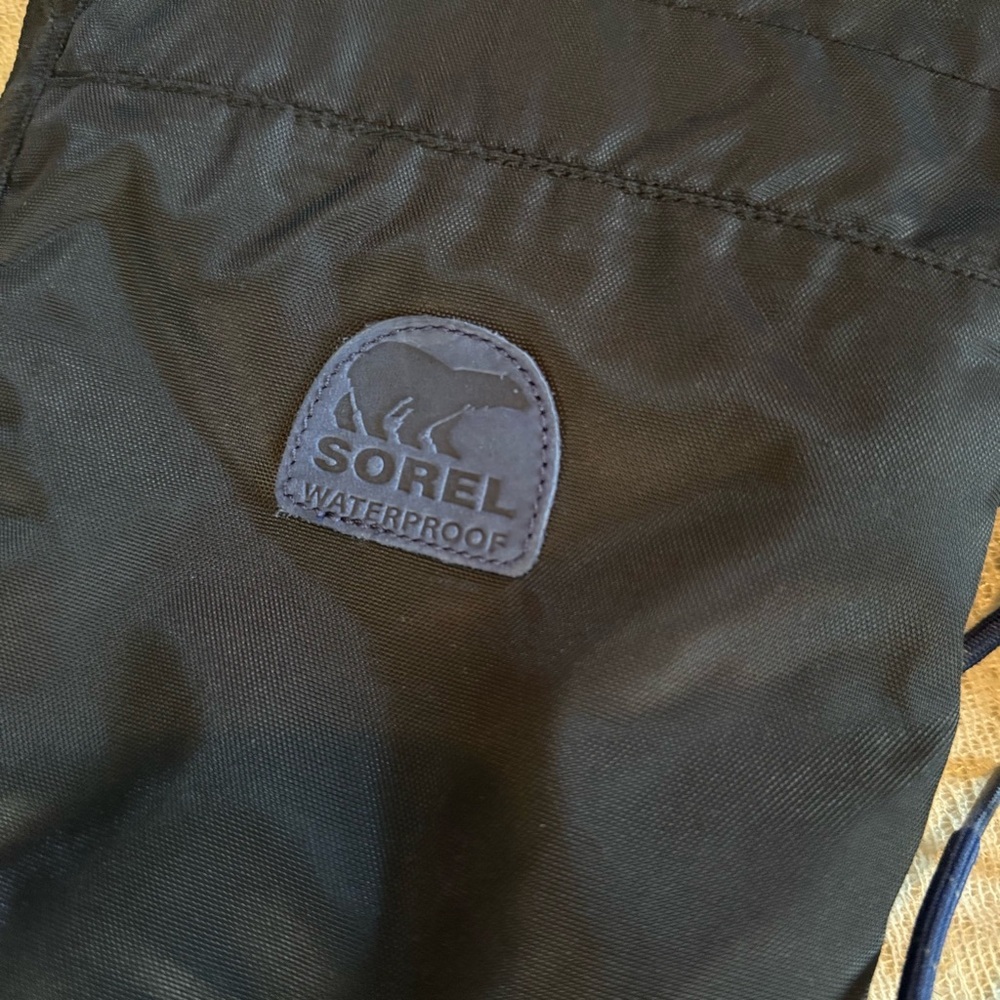 Sorel ‘88 waterproof insulated winter snow boots - Picture 2 of 11